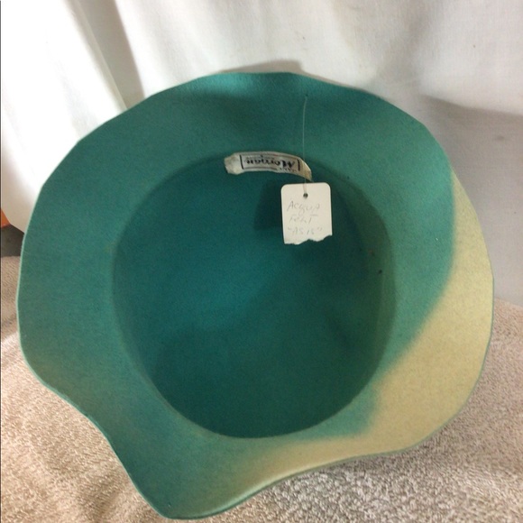 Cute Woman’s JANE MORGAN Teal/Green Felt Hat - Picture 5 of 10